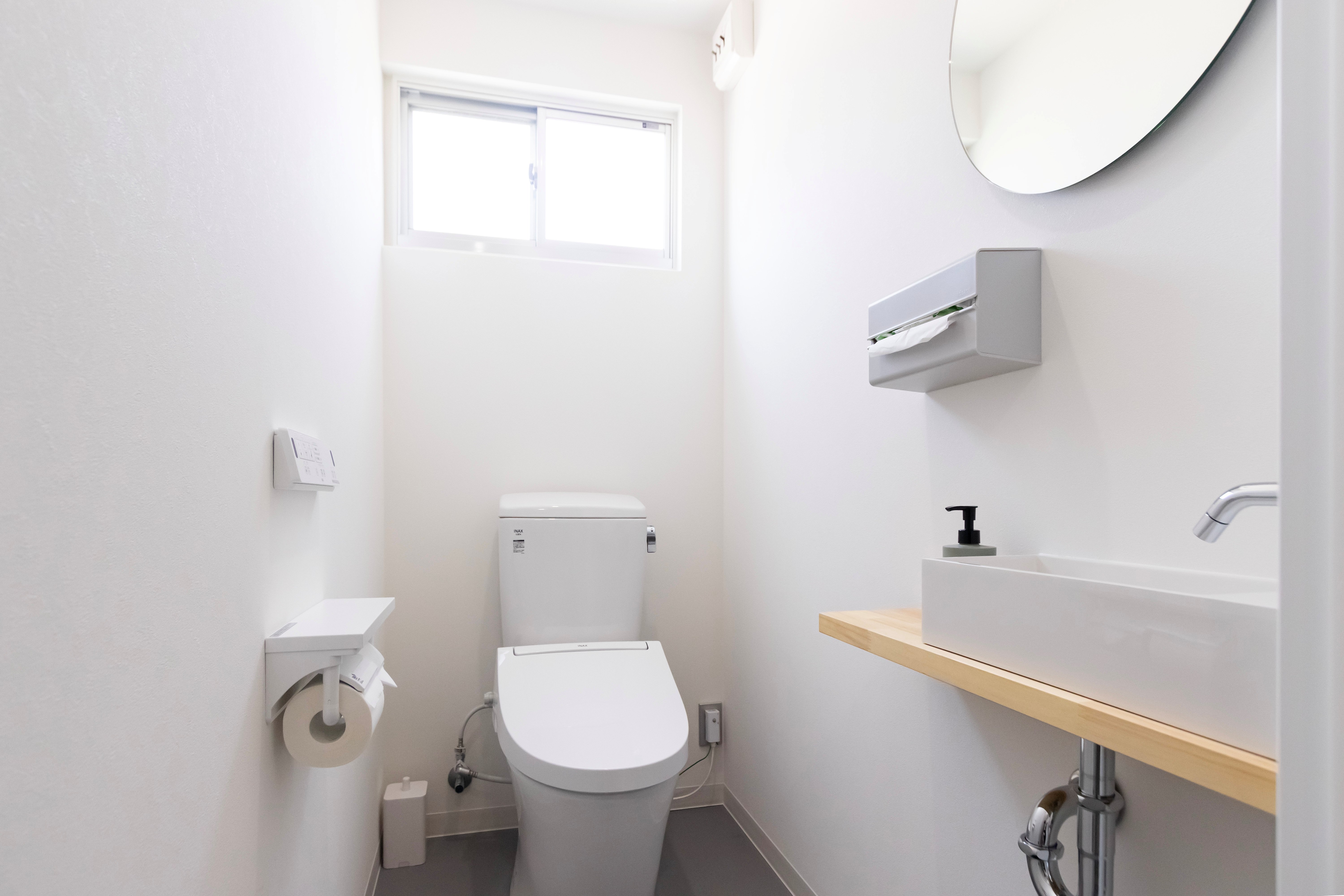 レイジーグランピング共有トイレ