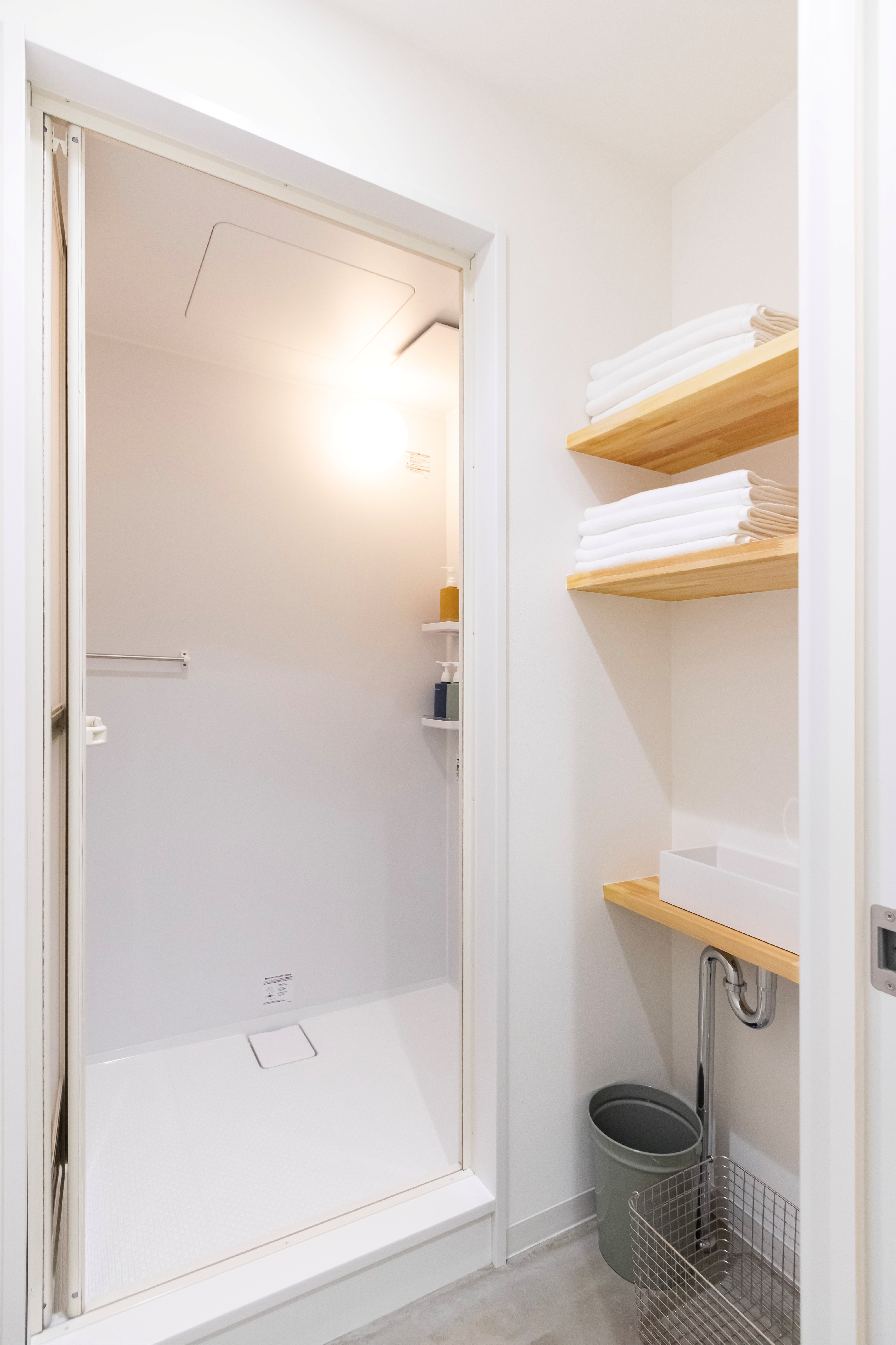 レイジーグランピング共有シャワー棟