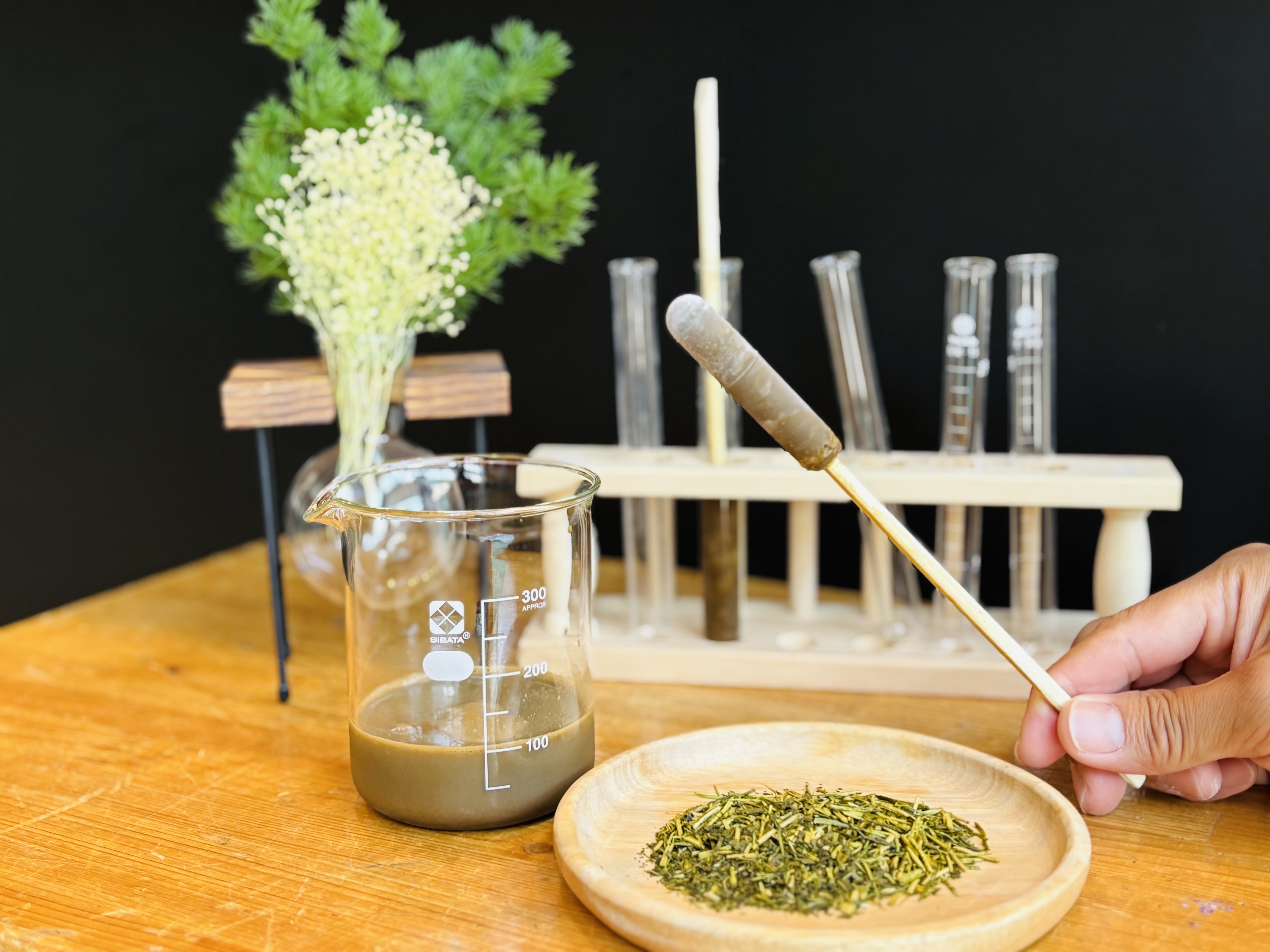 試験管でつくる！ほうじ茶アイス！