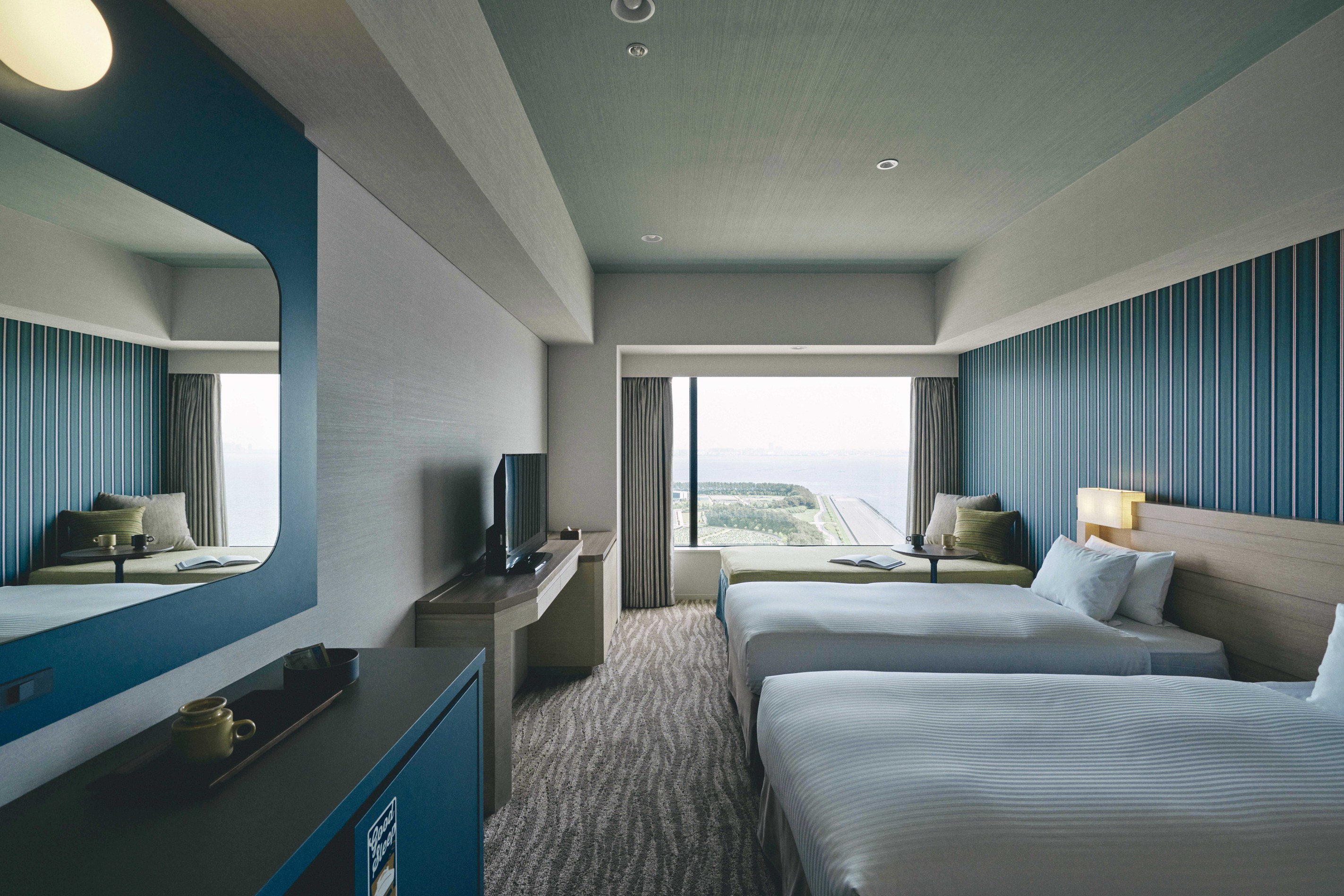 ゴロゴロ寝台付 スタンダード