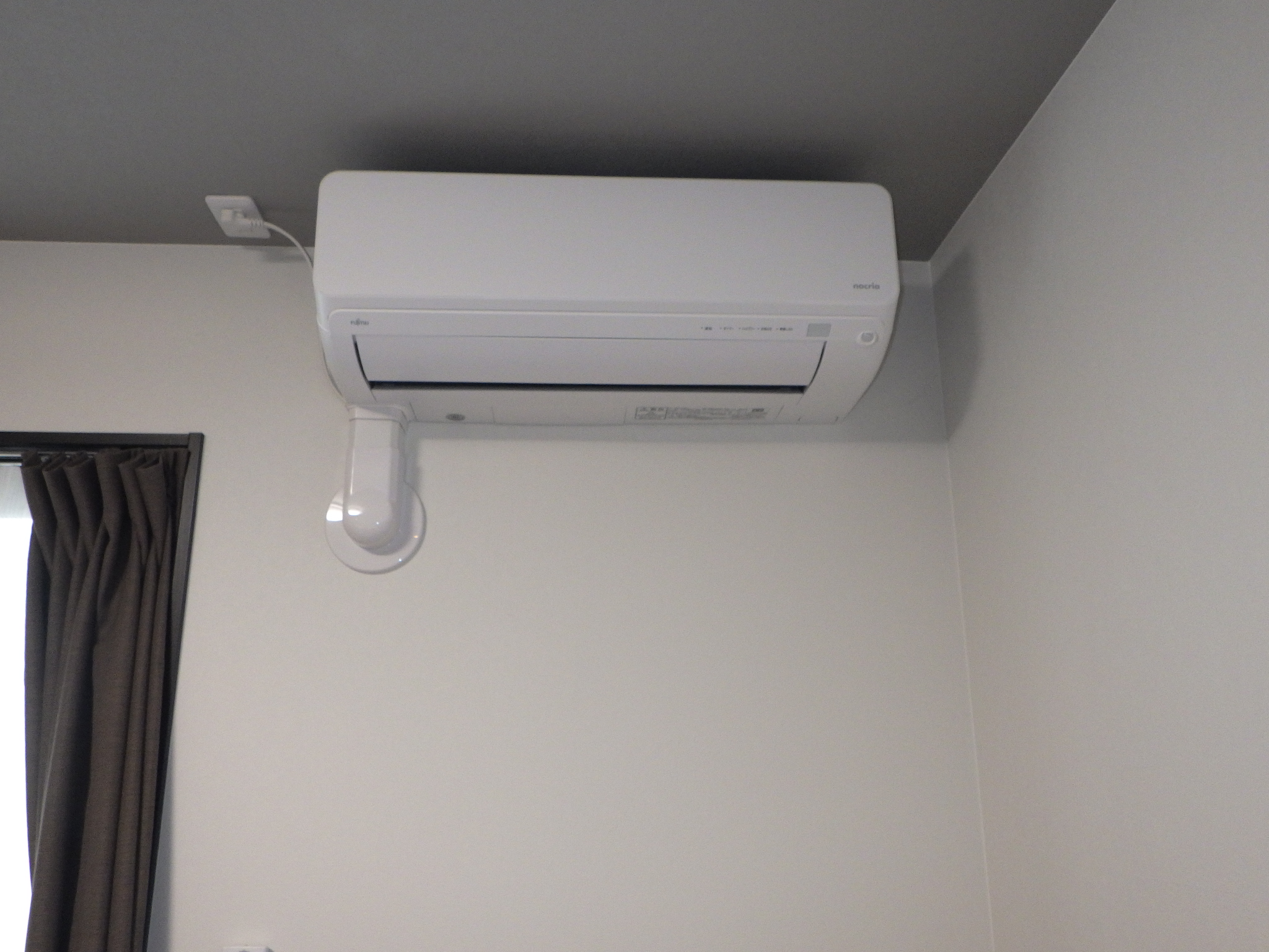 個別室内エアコン