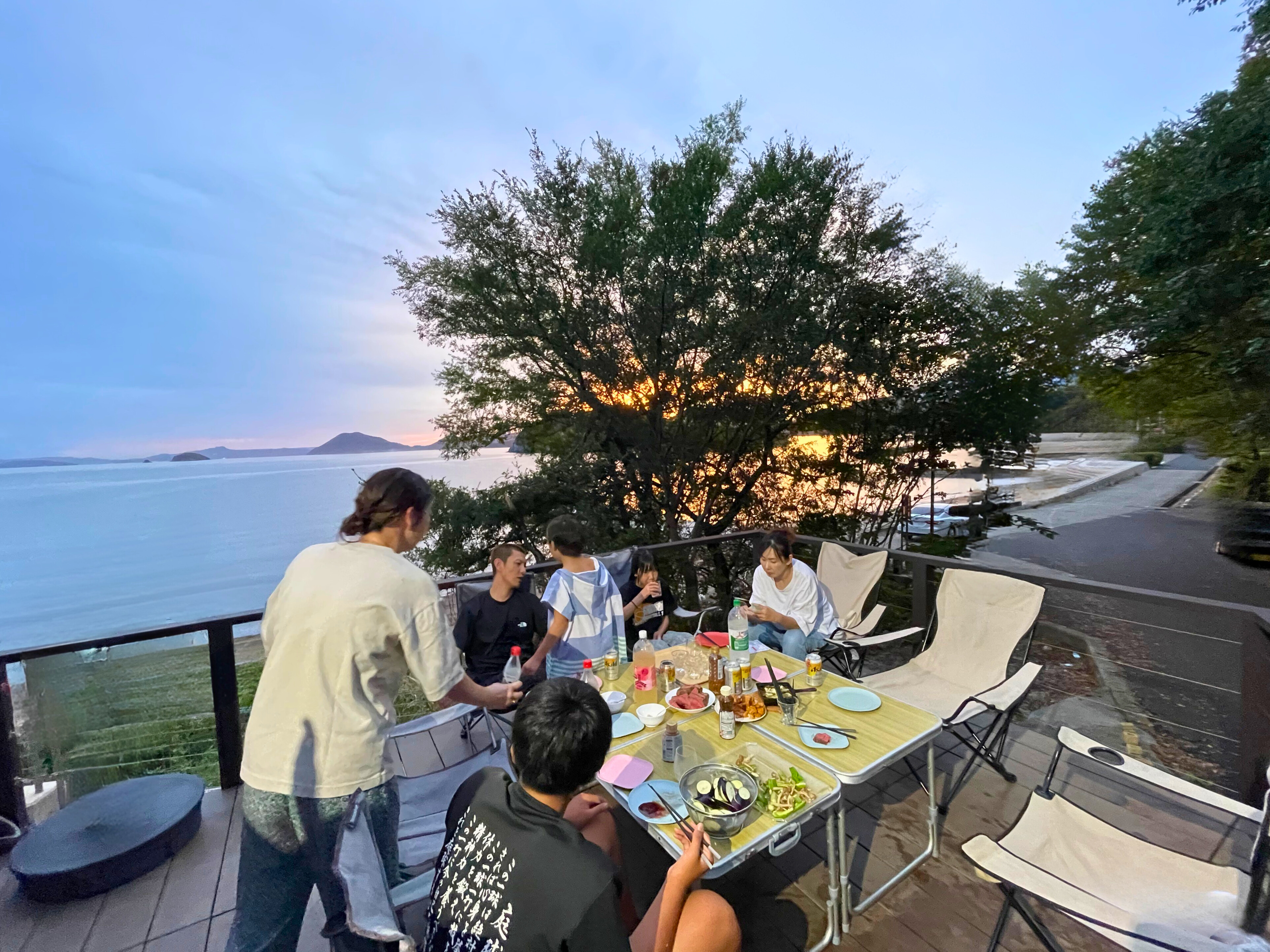 【ウッドデッキ】みんなでＢＢＱが大人気