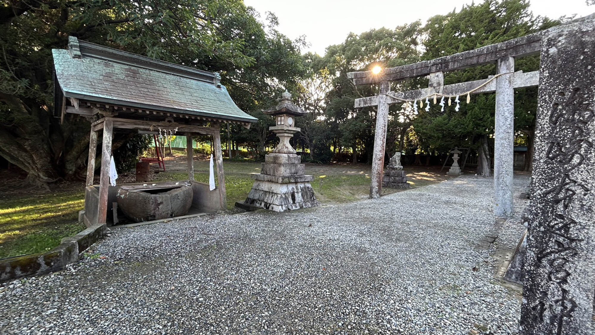 【貸切サウナ有】【一棟貸し・素泊まり】神社に隣接した珍しい古民家を拠点に南紀串本の旅に出かけよう♪