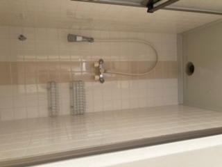 ２階の洋間のシャワールーム