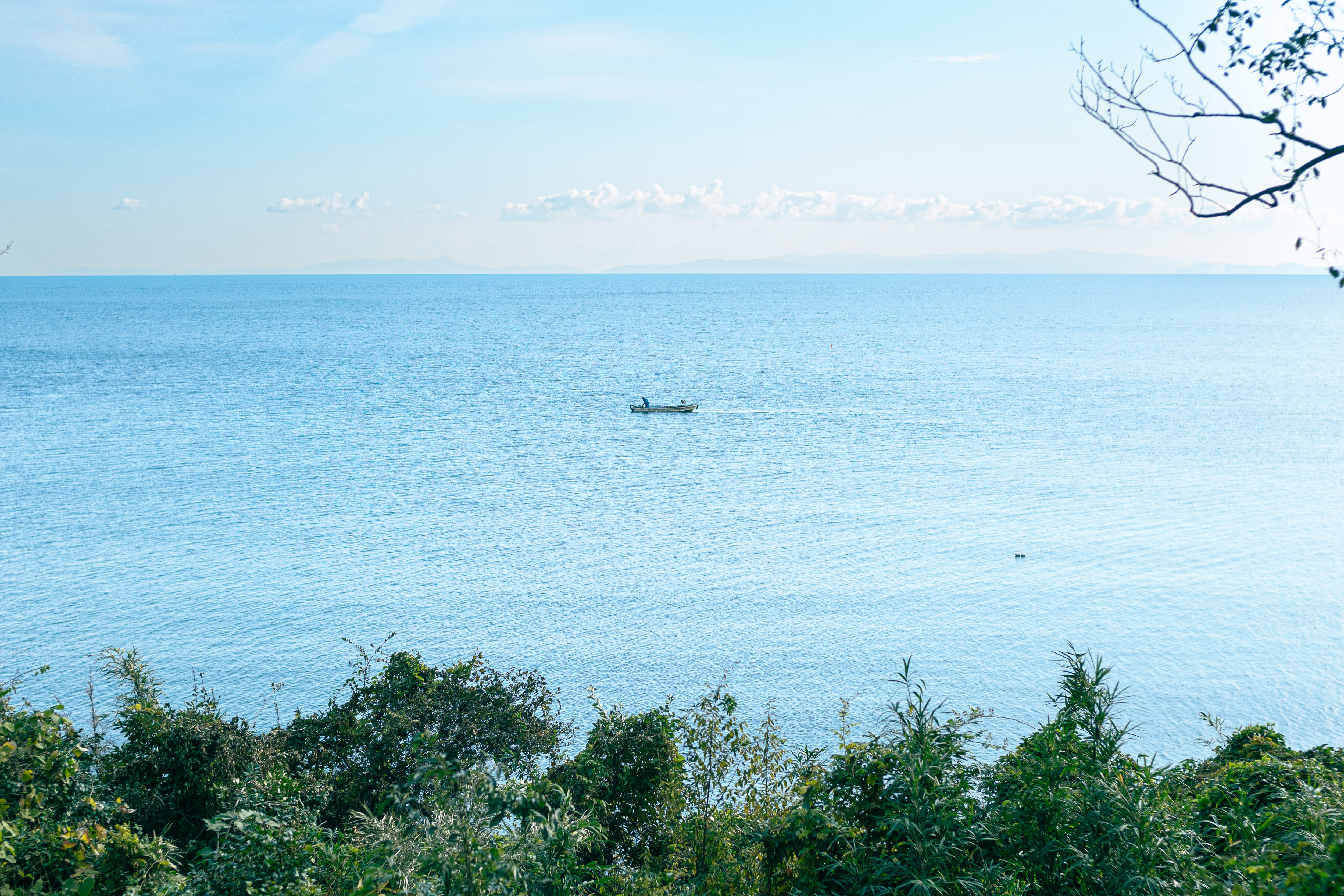 敷地内から見える瀬戸内海