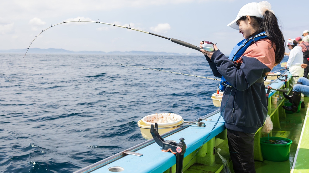 【2連泊限定】淡路島で船釣り♪　手ぶらで釣り体験　遊漁船チャータープラン（素泊まり）
