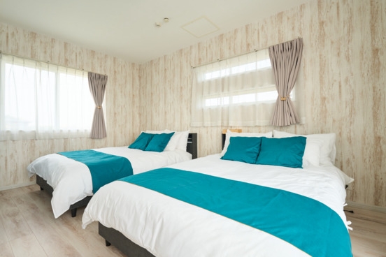 【平日プラン】6名ColorBeeVilla99貸切別荘/プール/サウナ/BBQ/ドッグラン800㎡