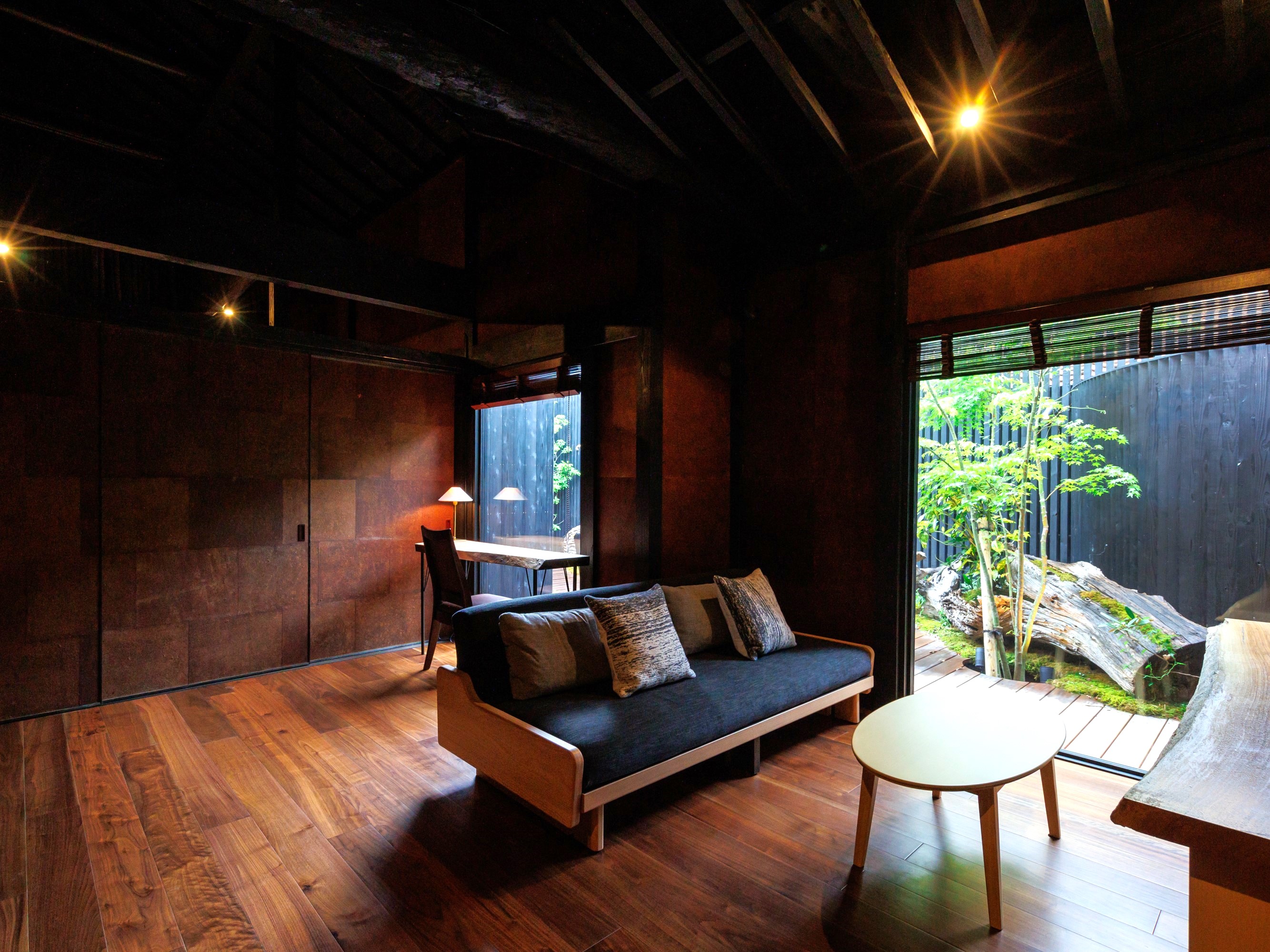 萩別邸「苔庵-taian-」リビングルーム