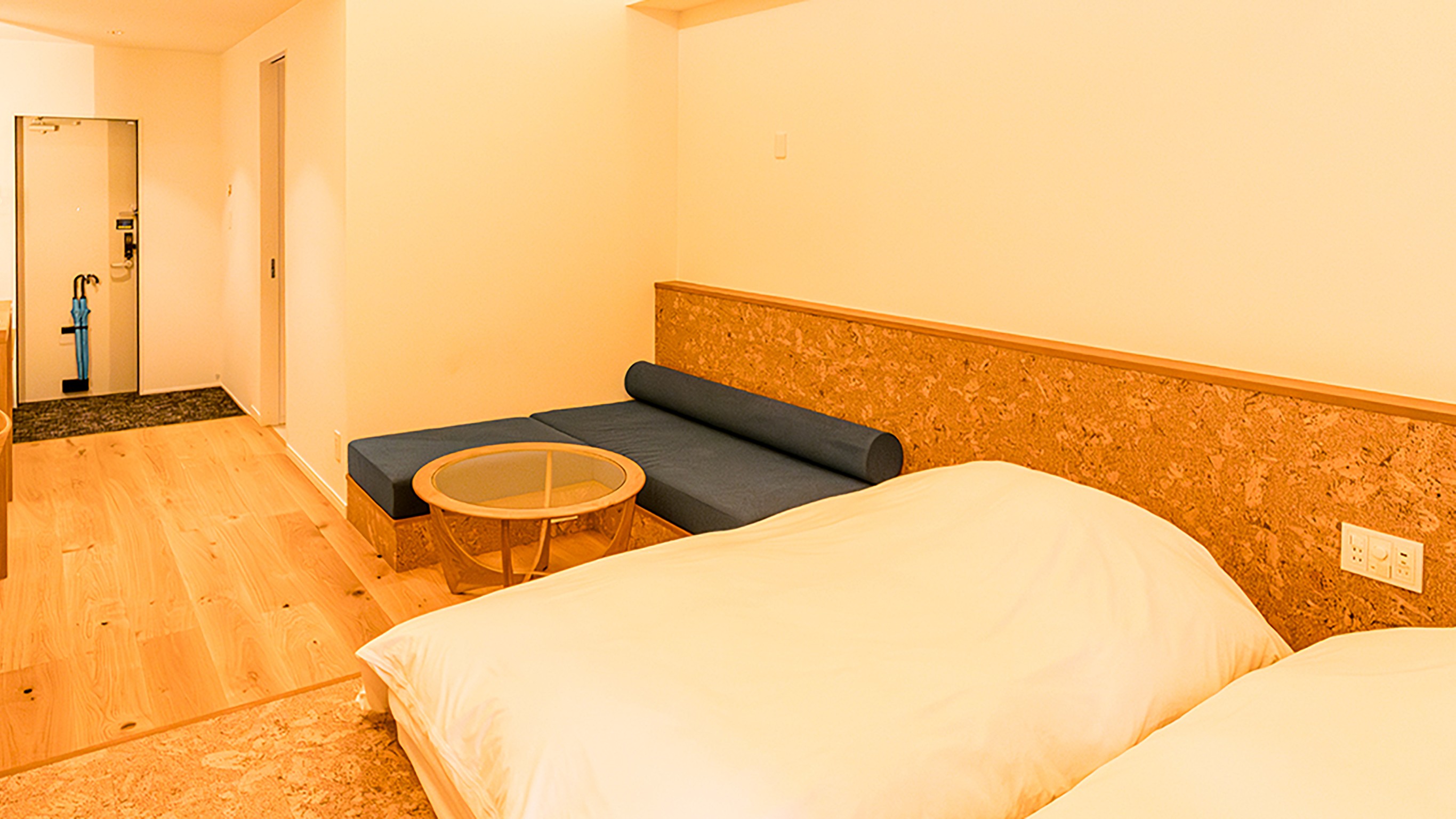 C棟2Fバスルーム付ツイン_ベッドルーム