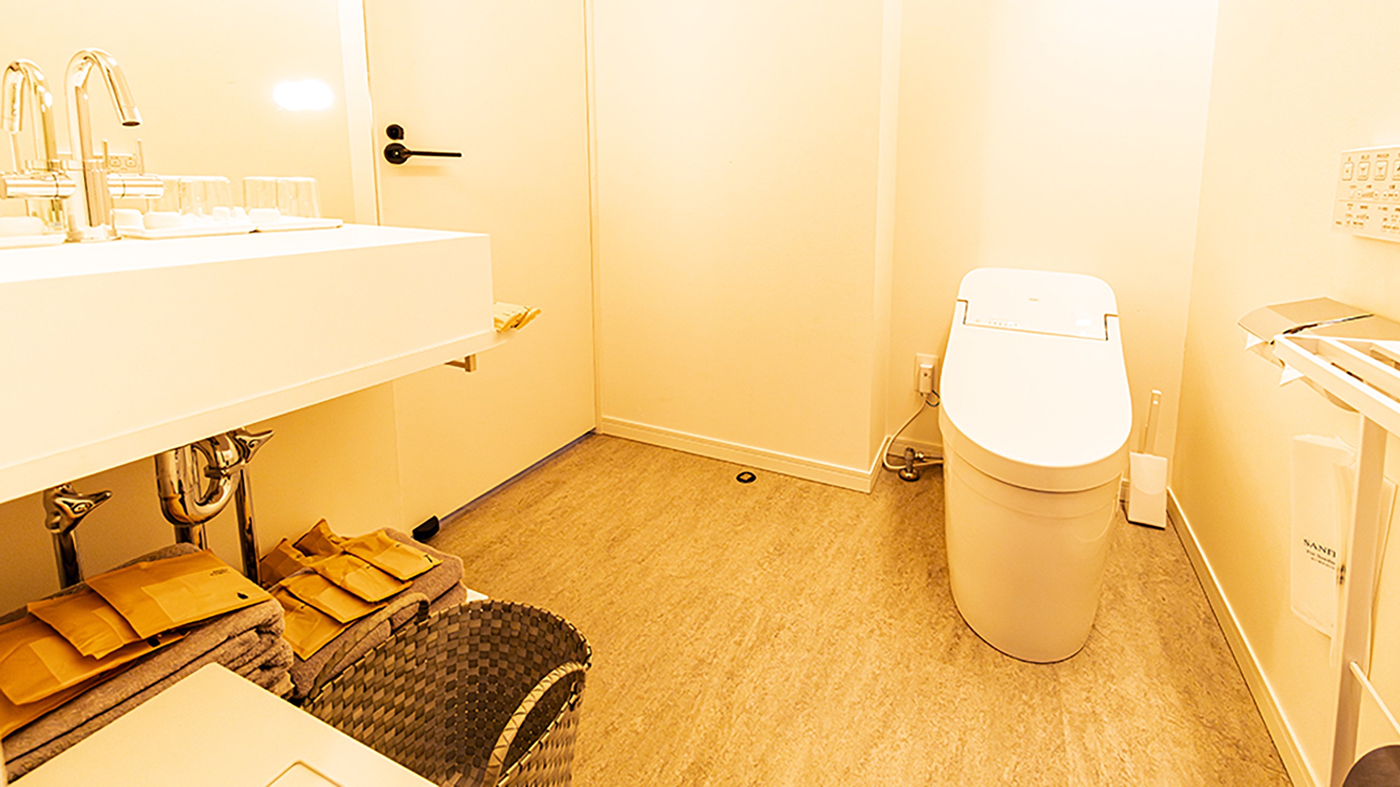 C棟1F2F/Fam_パウダールーム