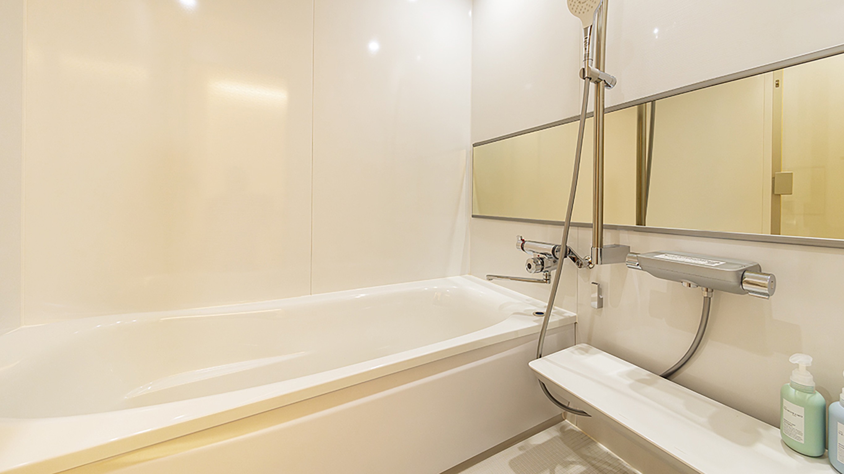 C棟1Fバスルーム付ツイン_バスルーム