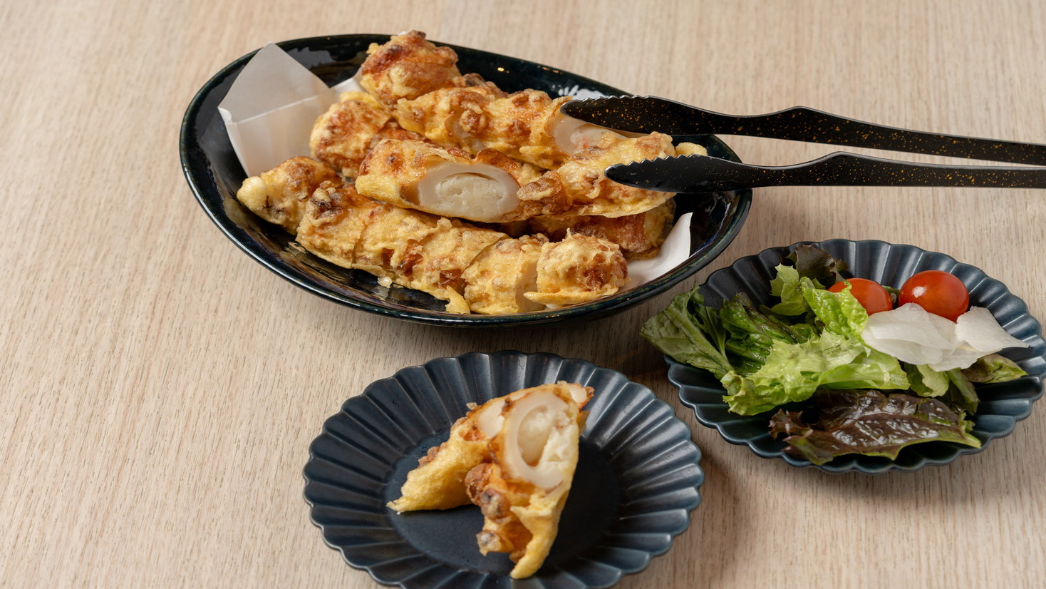 【ちくわサラダ】熊本を代表するB級グルメ。竹輪にポテトサラダを詰め込み天ぷらにしたものです！