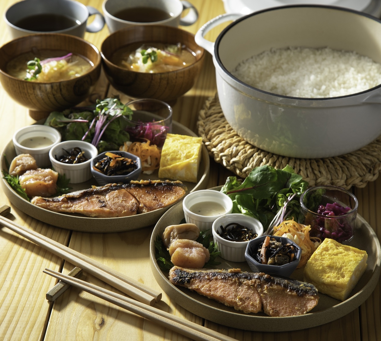 グランピングドームテント６ｍ／バーベキューの夕食と和洋食の朝食つきスタンダードプラン
