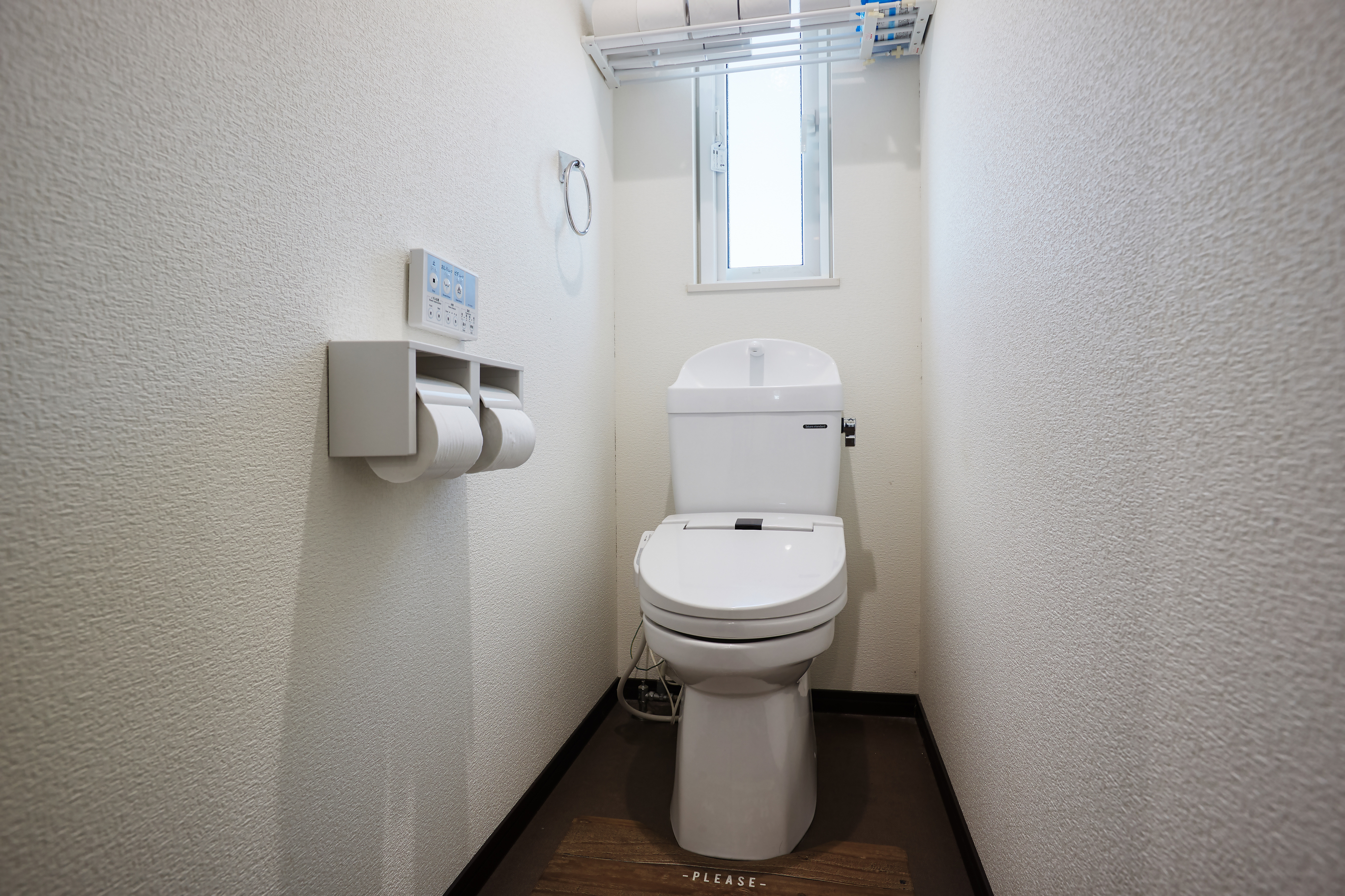 41,トイレ(ウォッシュレット付)