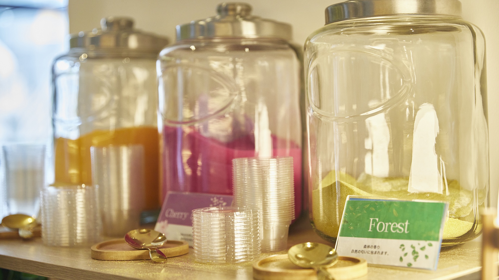 お好きな香りをお部屋へお持ちください【入浴剤バー】※クレンジングオイルもございます