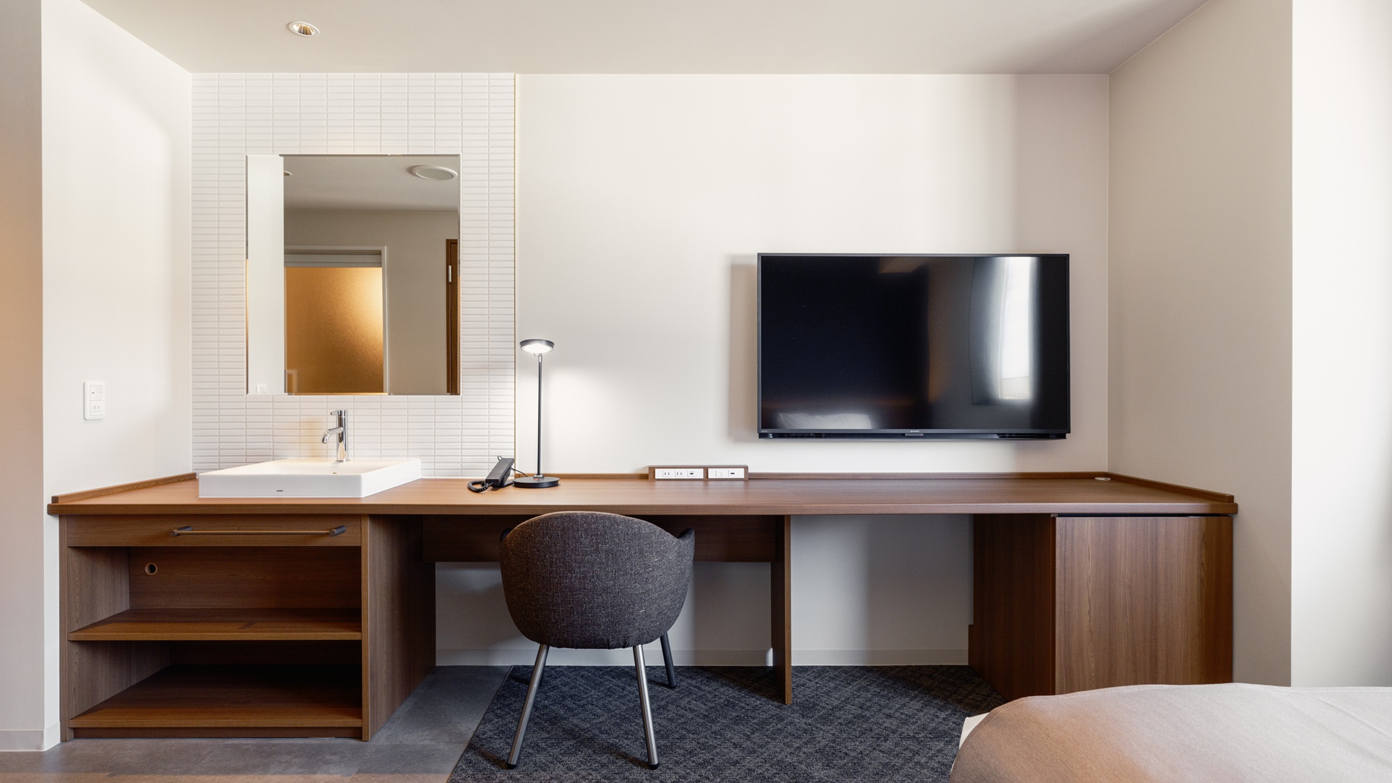 ダブル┃Concept昼-Dies-┃21.9㎡～┃バス洗面台トイレ独立式┃全室禁煙┃