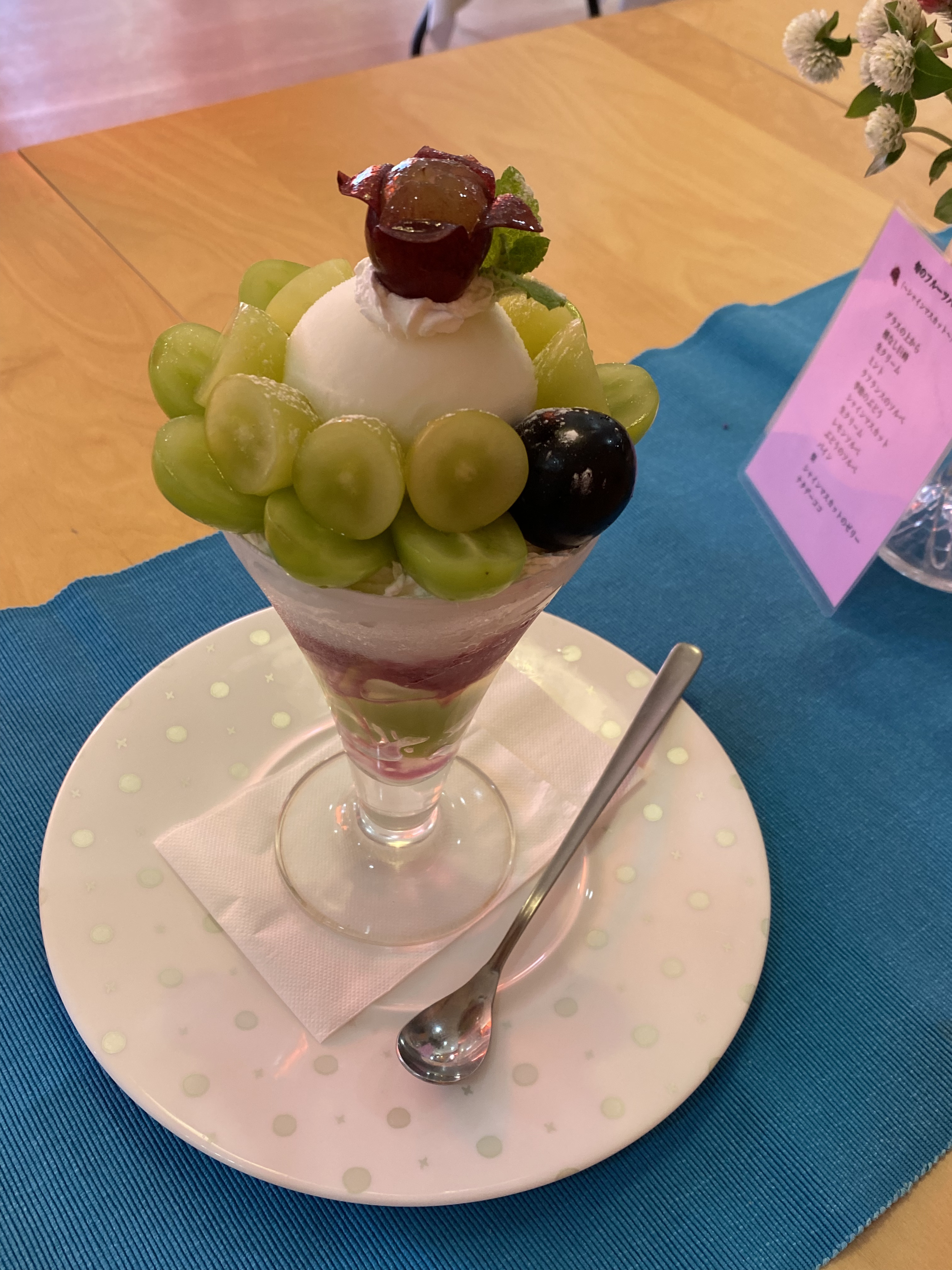 周辺店舗_フルーツおばさんのカフェ