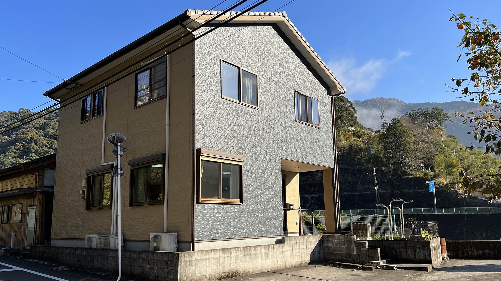 ・【外観】自然に囲まれた環境でのんびりとご滞在いただけます