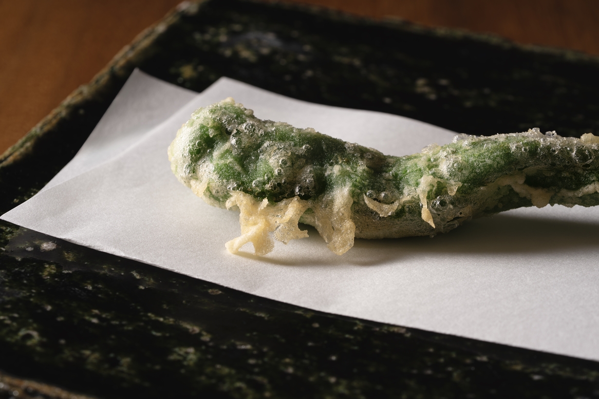 【LUXDAYSセール】  【夕朝食付き】「天ぷらまるふく」四季の移ろいを感じるおまかせ会席