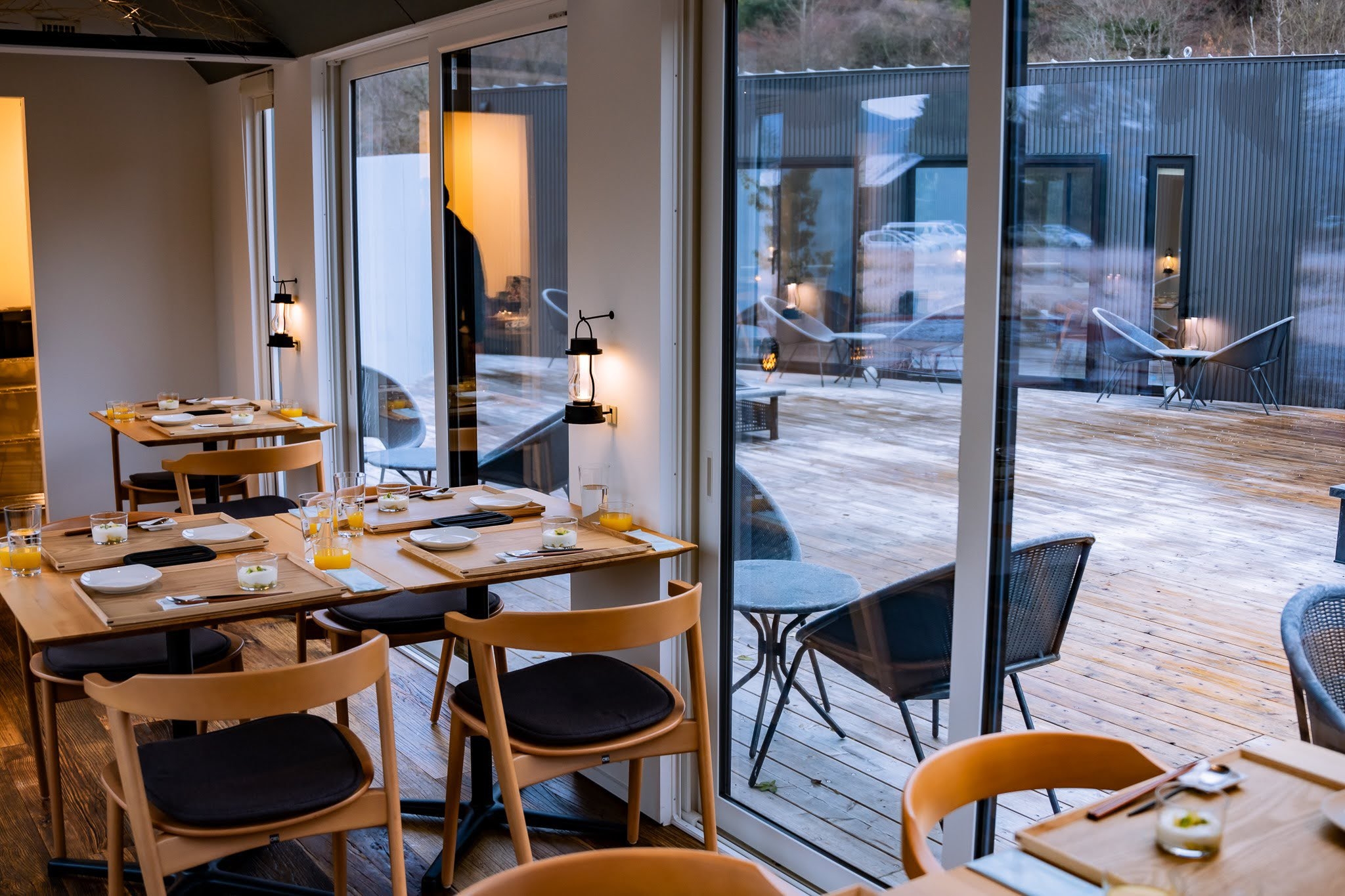 【早割90】朝食付きプラン｜爽やかな朝の景色の中で、舌鼓を打つ朝食