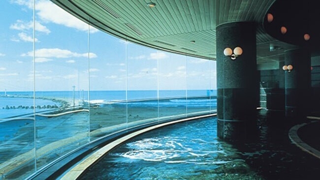 【特典チケット】海辺の三国温泉を日帰りで入浴体験＜朝食付＞