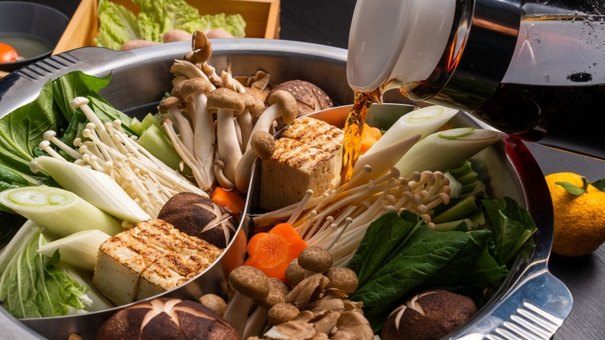 【早割30】最大16，800円OFF＜静岡二色しゃぶしゃぶ鍋＞プライベートヴィラで過ごす特別なサウナ