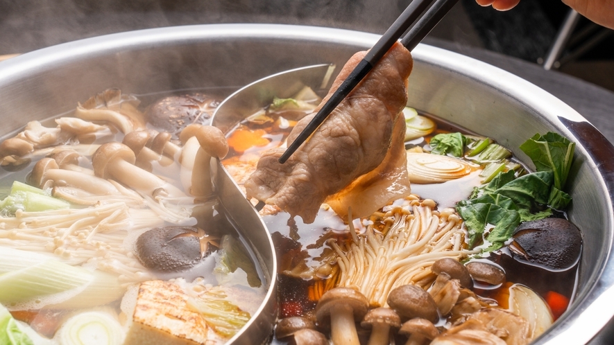 【早割30】最大16，800円OFF＜静岡二色しゃぶしゃぶ鍋＞プライベートヴィラで過ごす特別なサウナ