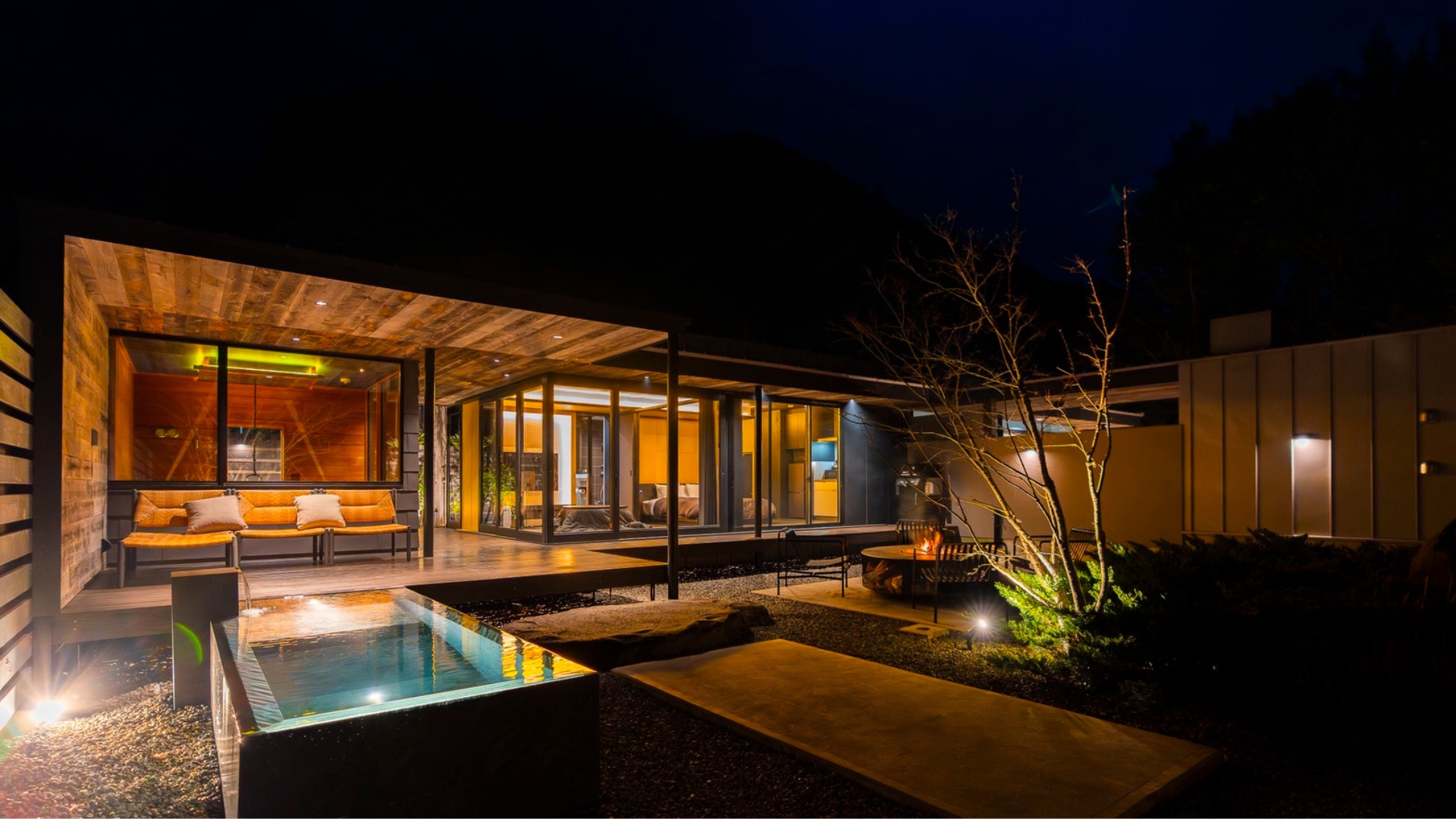 和 sauna villa 【IRORI-囲炉裏-】