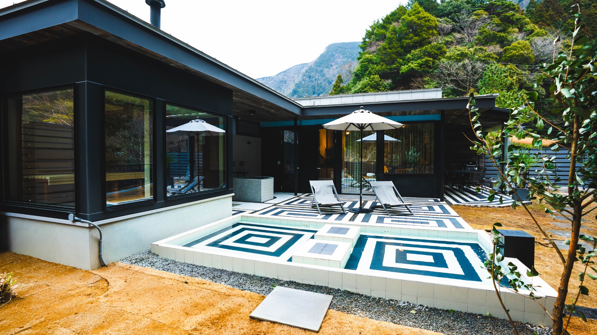 洋 sauna villa【SLIT】