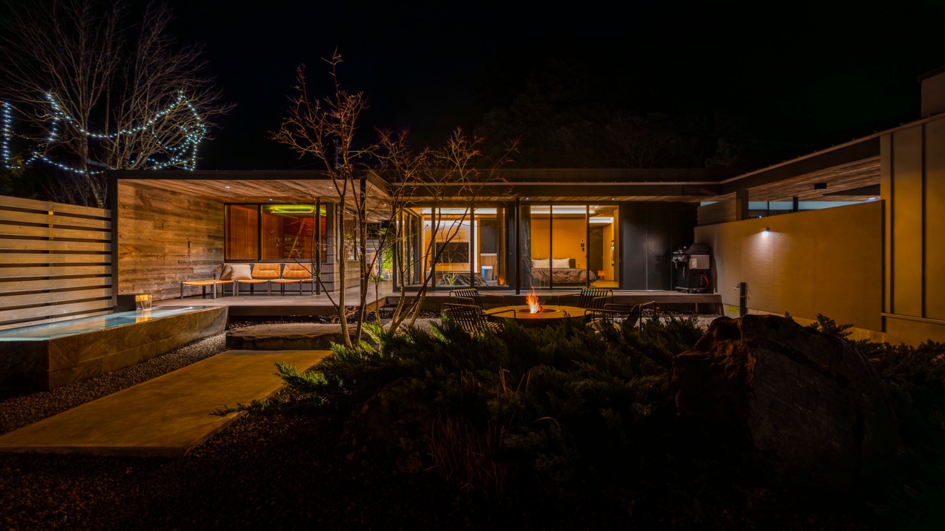 和 sauna villa 【IRORI-囲炉裏-】