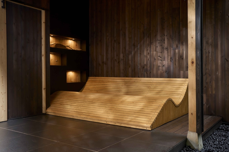 プライベートサウナ オリジナルととのい椅子