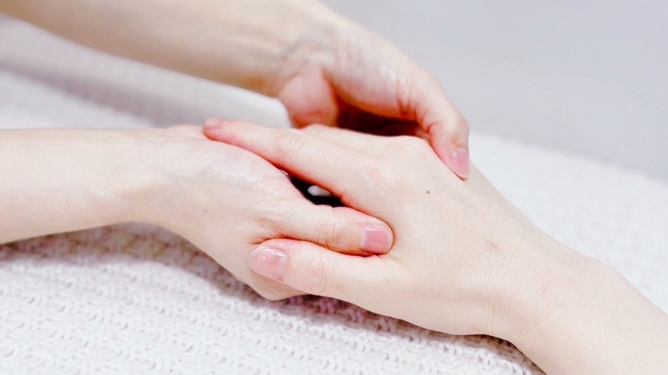 【母娘旅〜サンクスアニバーサリー〜】ハンドマッサージ＆選べる美容品付｜大切な方へ感謝を＜1泊2食付＞