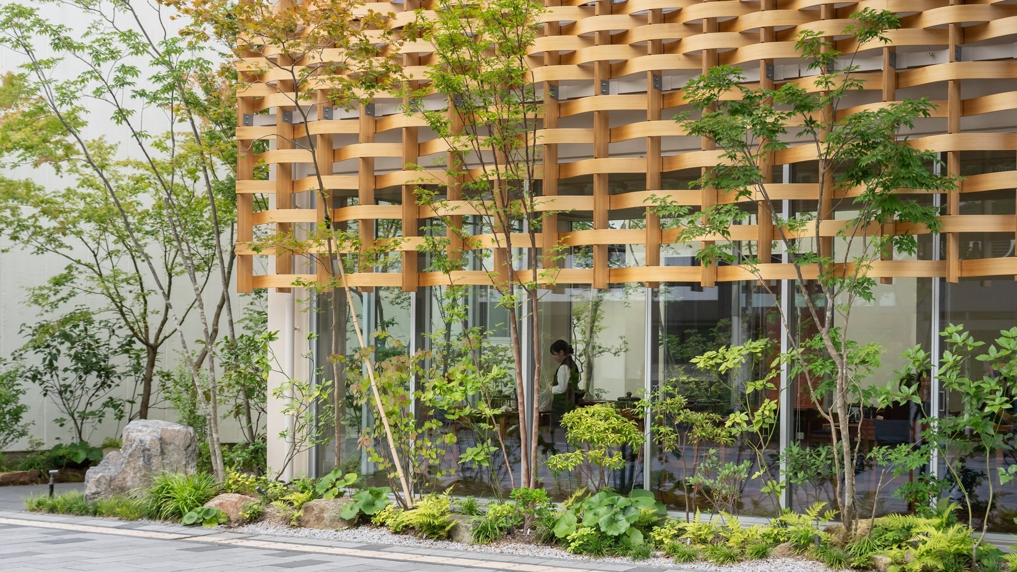 【外観】神門通りに面したオーベルジュで、安らぎのご滞在を。