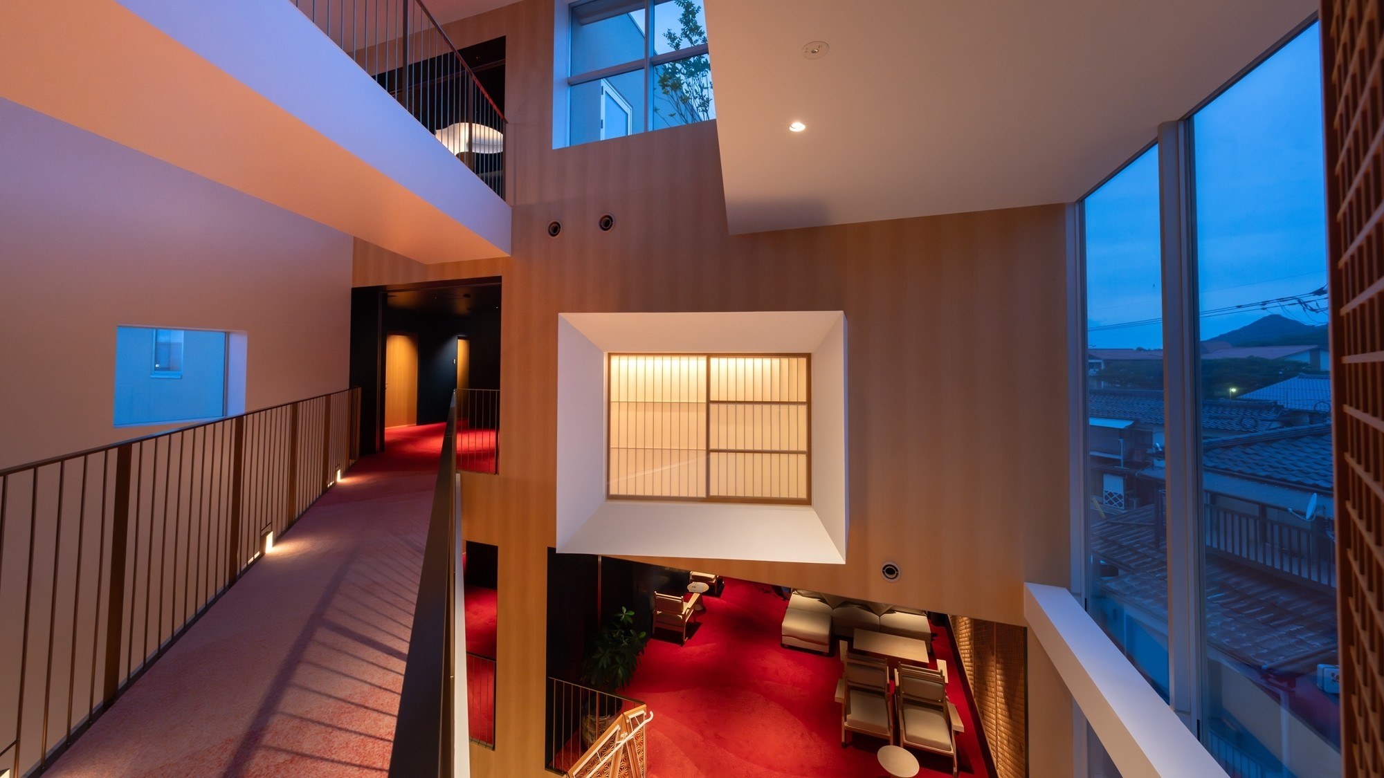 【内観】館内随所までこだわったデザインをお楽しみいただけます。