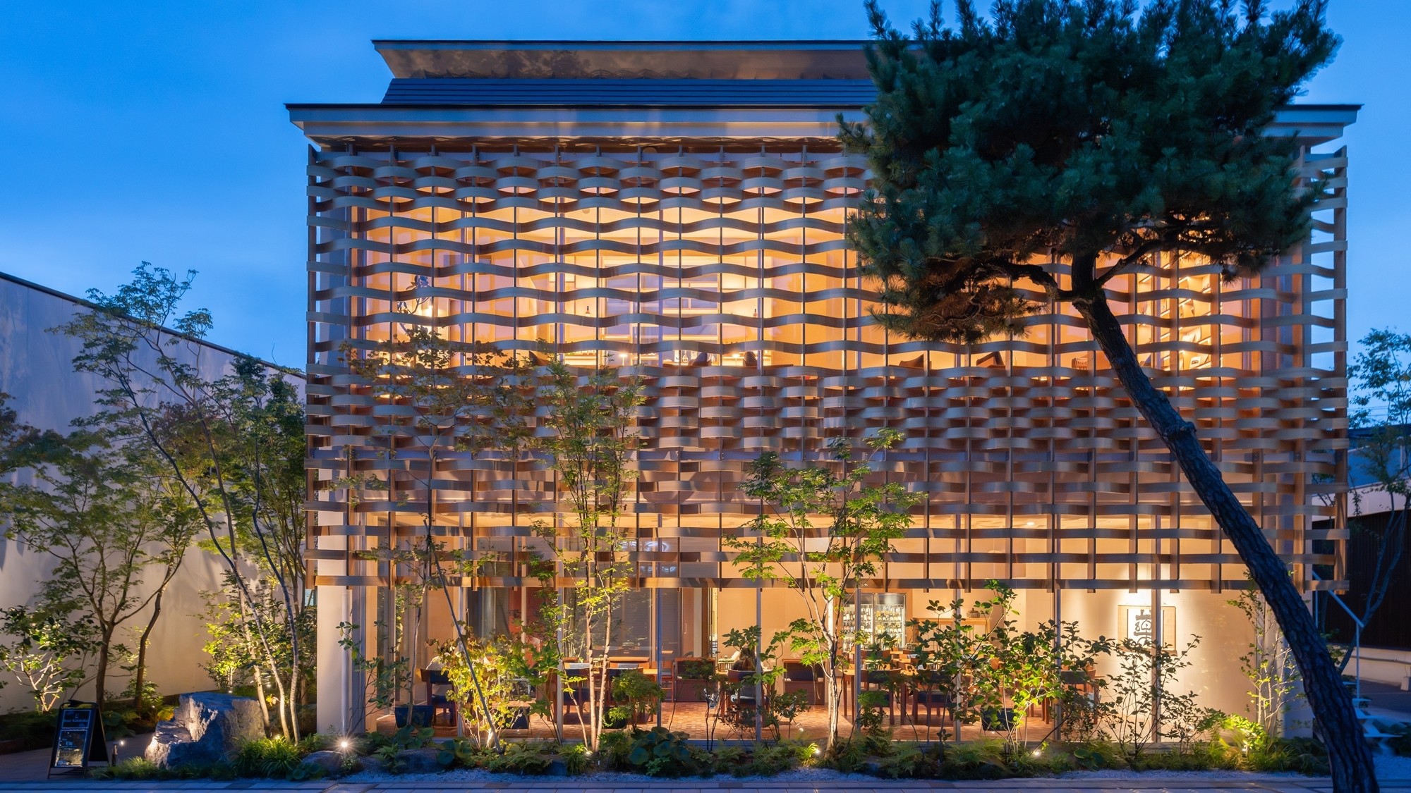 【外観】出雲大社前駅より徒歩で約1分の場所に位置しております。