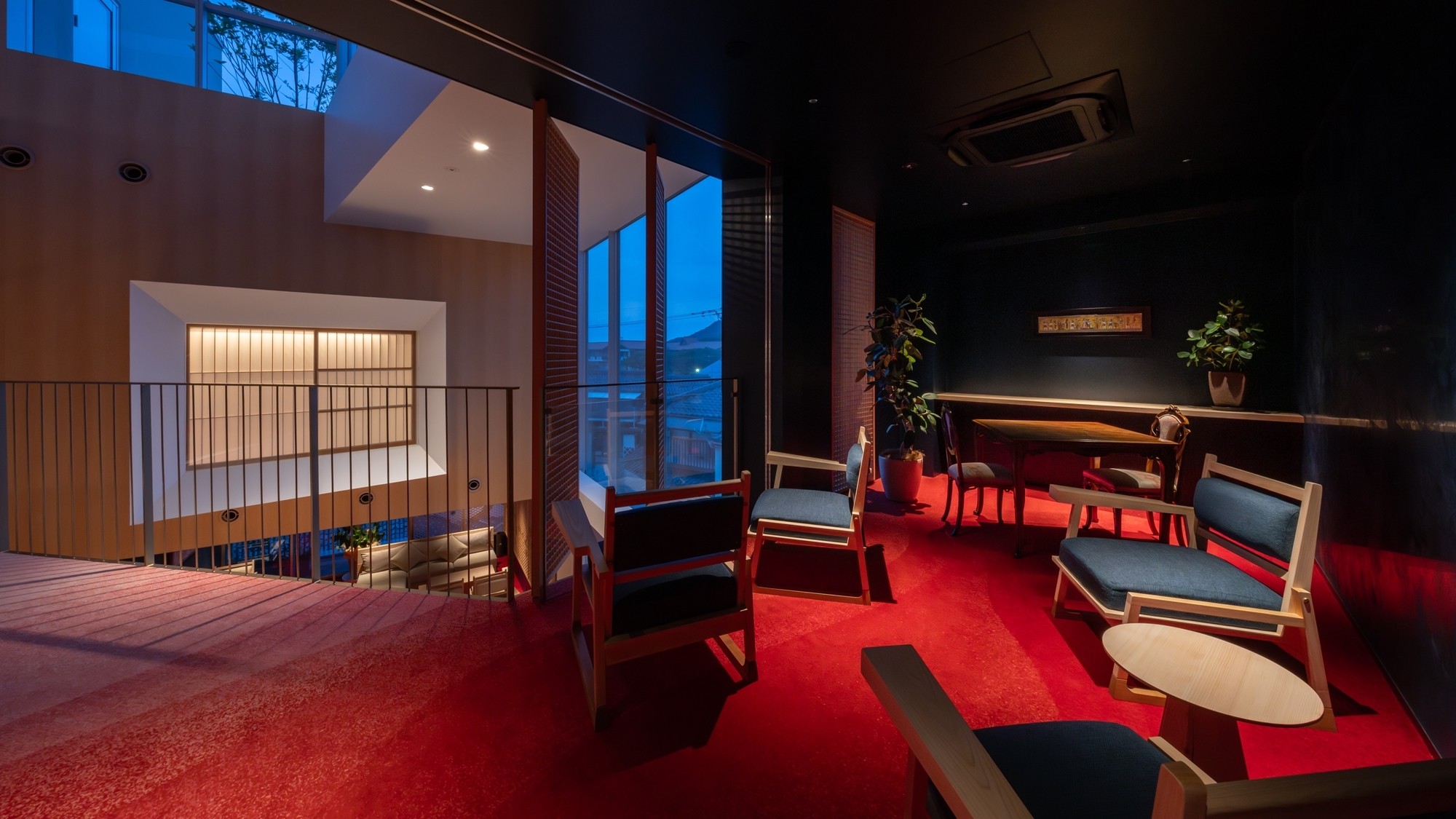 【ラウンジ】旅の合間にほっと一息つくひとときをお過ごしいただけます。