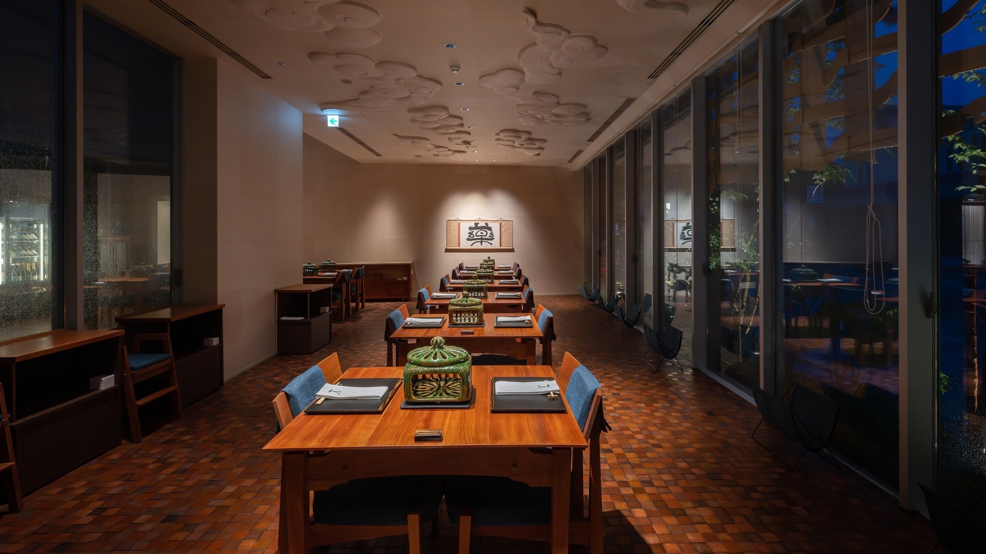 【レストラン】日本・出雲の伝統文化や旬の食材と向き合った最高の料理をご用意しております。