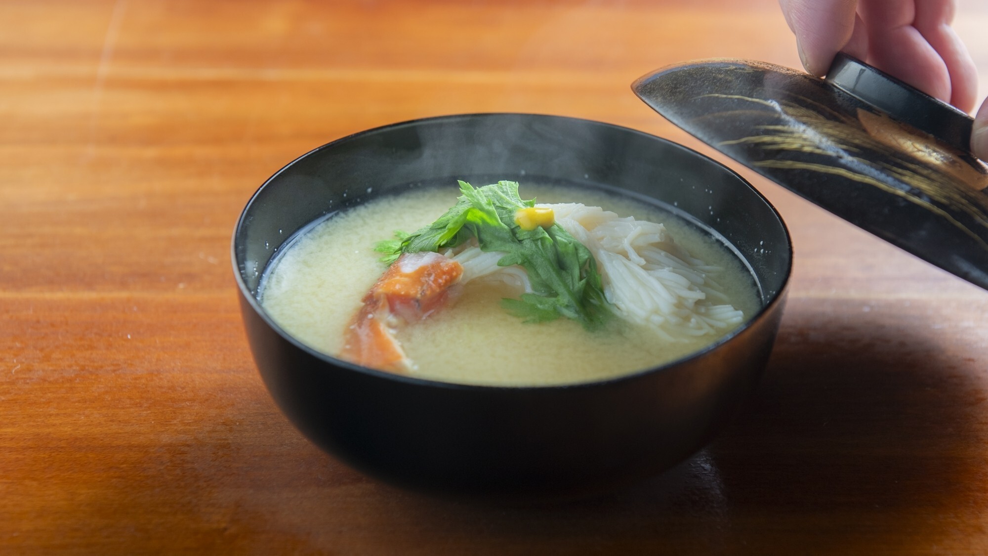 【夕食一例／冬季限定】旨味が凝縮された甘くて上品な味をご堪能ください。