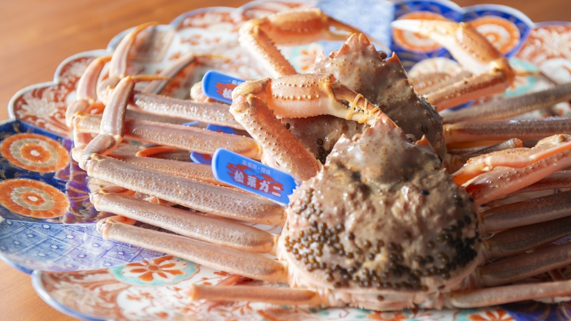 【夕食一例／冬季限定】冬の味覚の王様といわれる松葉ガニを味わい尽くすお料理をご提供いたします。