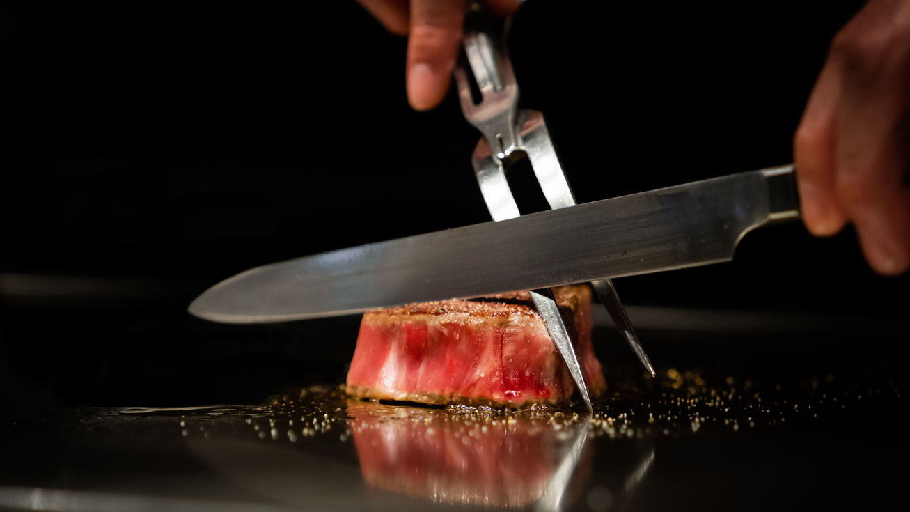 【選べるPremium Dinner】美食を堪能する宮古島リゾートステイ/2食付