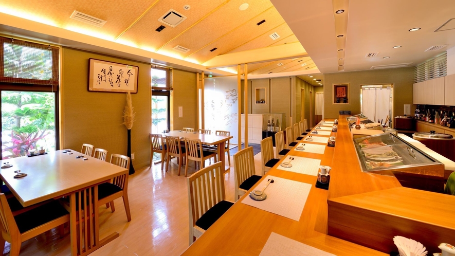 【リゾート内レストラン/すし屋のかつ勘】確かな腕の寿司職人による本格的な握り寿司をお楽しみください