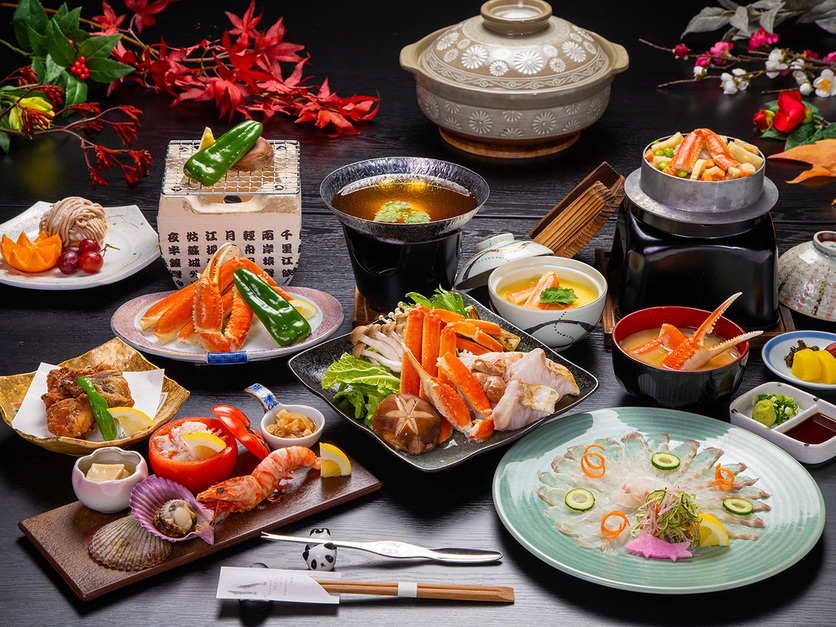 贅沢の極み　蟹と九絵の豪華会席