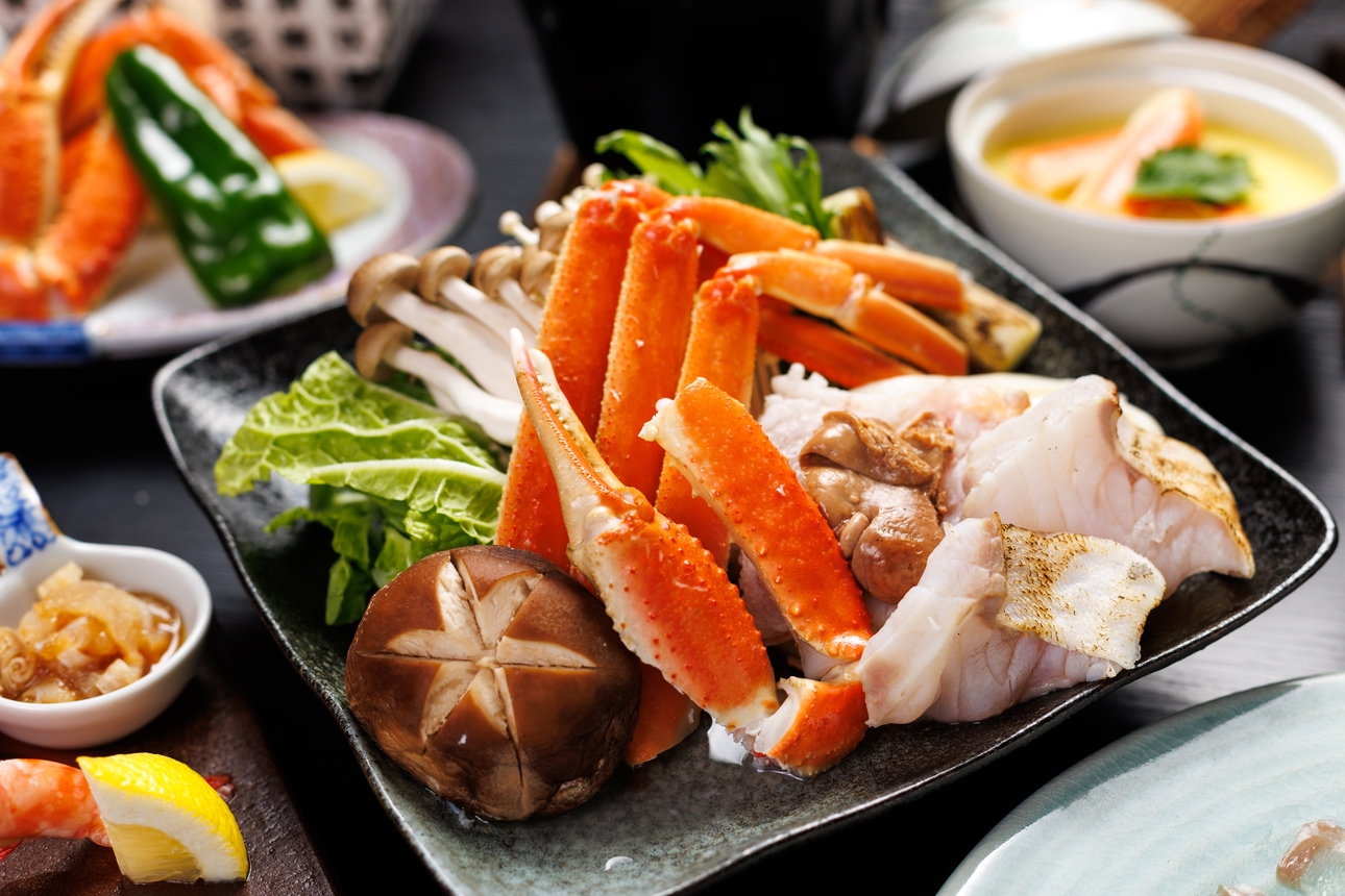 贅沢の極み　蟹と九絵の豪華会席
