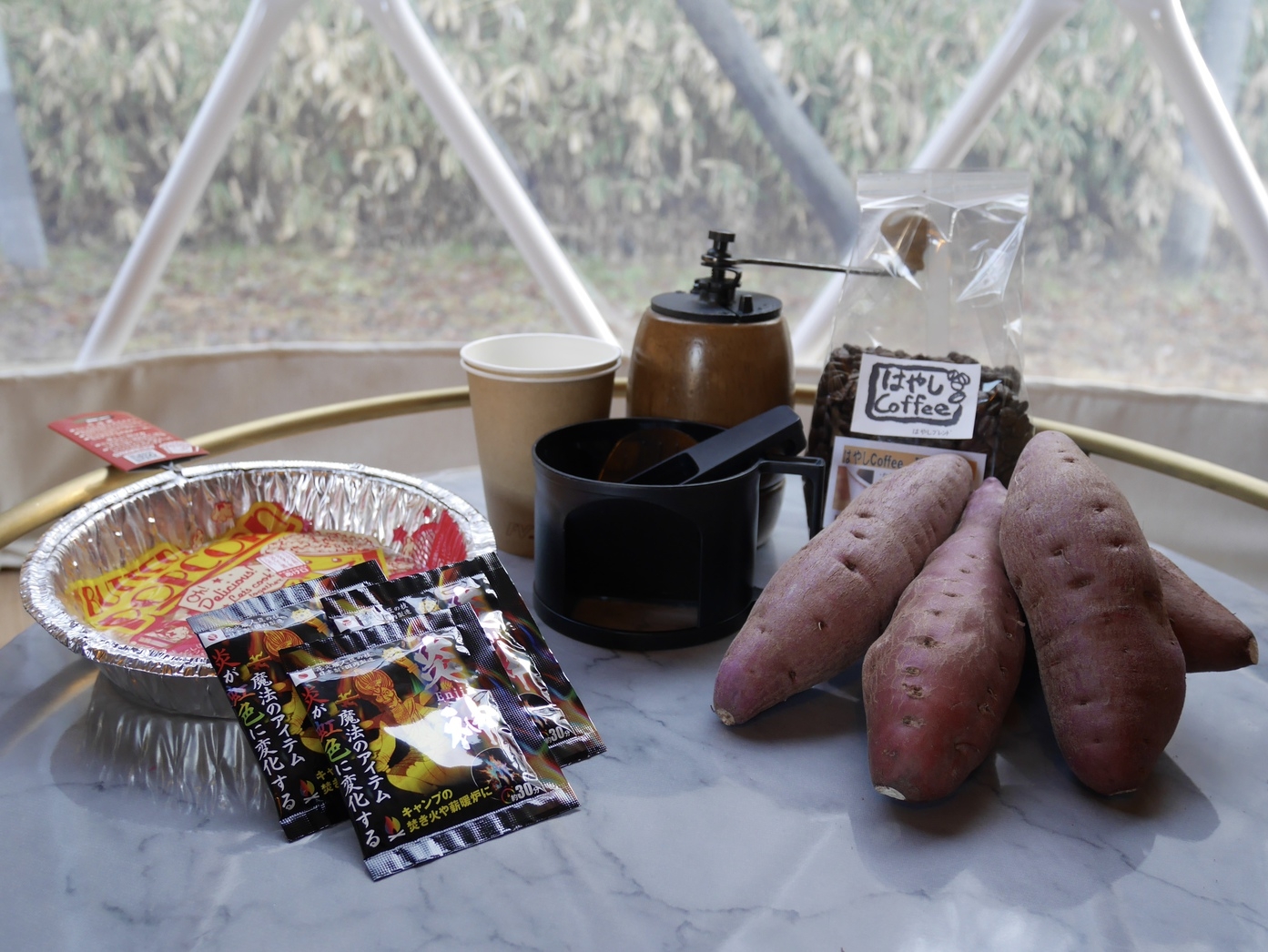 【冬季アウトドアプラン】恵那鶏と野菜たっぷりトマト鍋コース＆焚き火が楽しめる（満喫セット付）♪