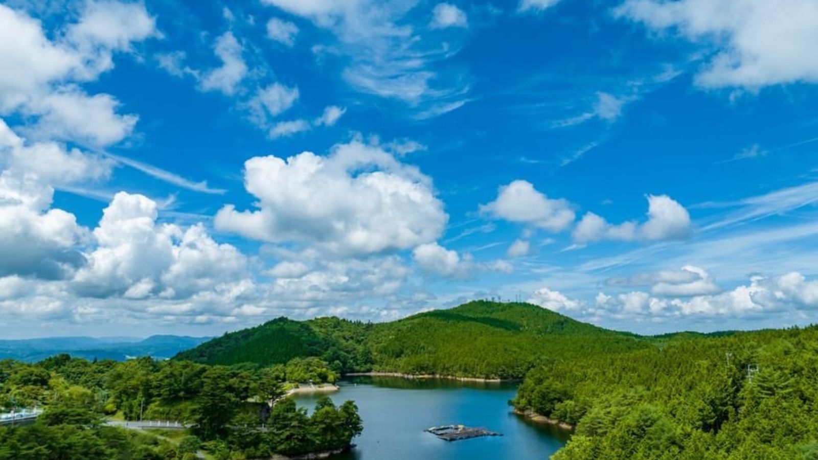 保古の湖全景