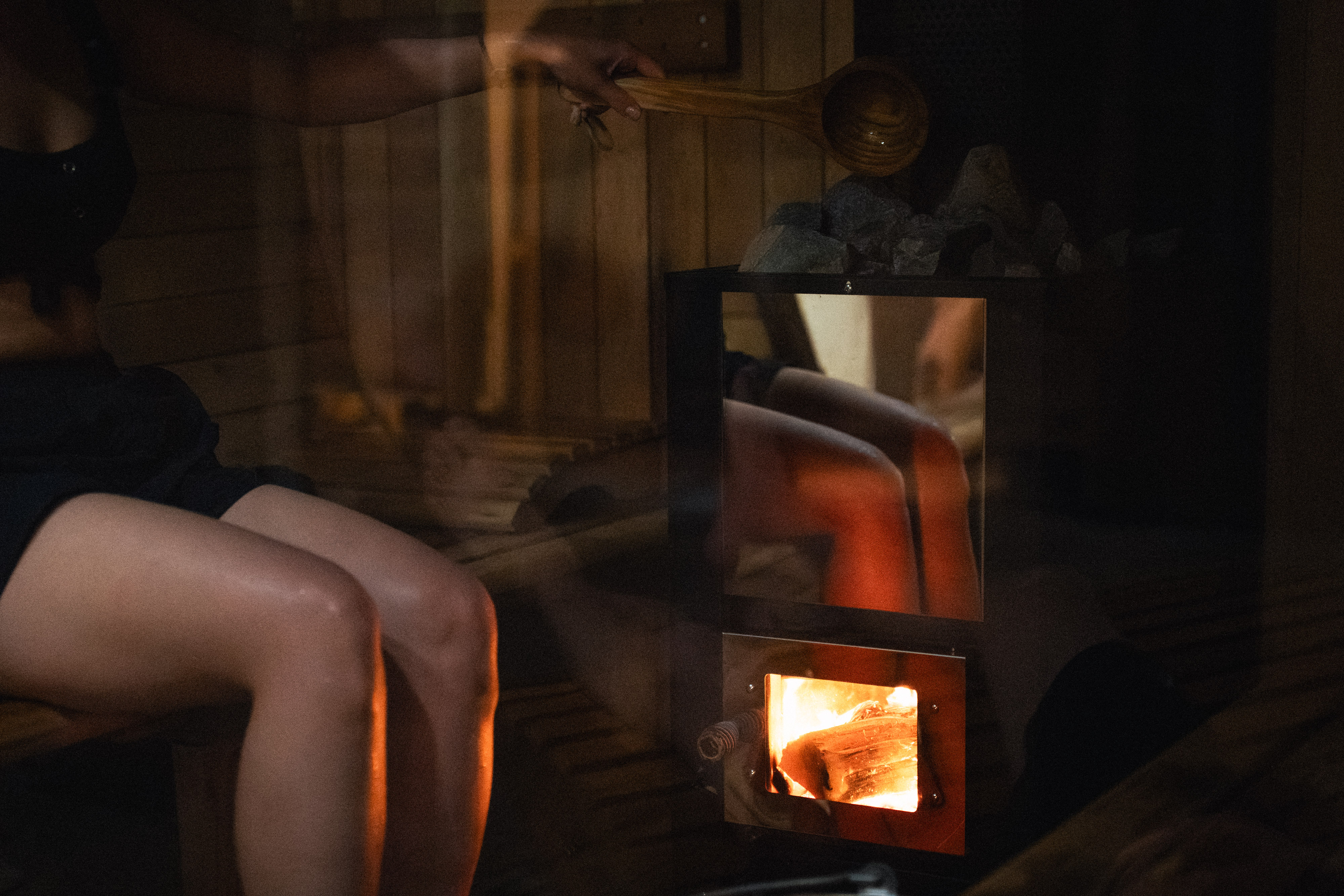 サウナ　ロウリュウ