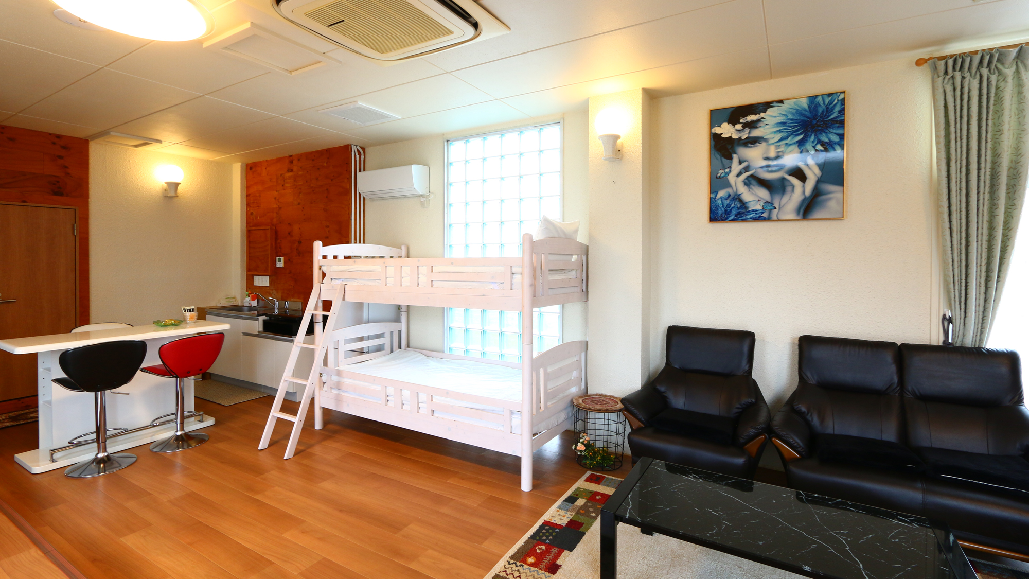 Ocean●キッチン横に二段ベッドあります