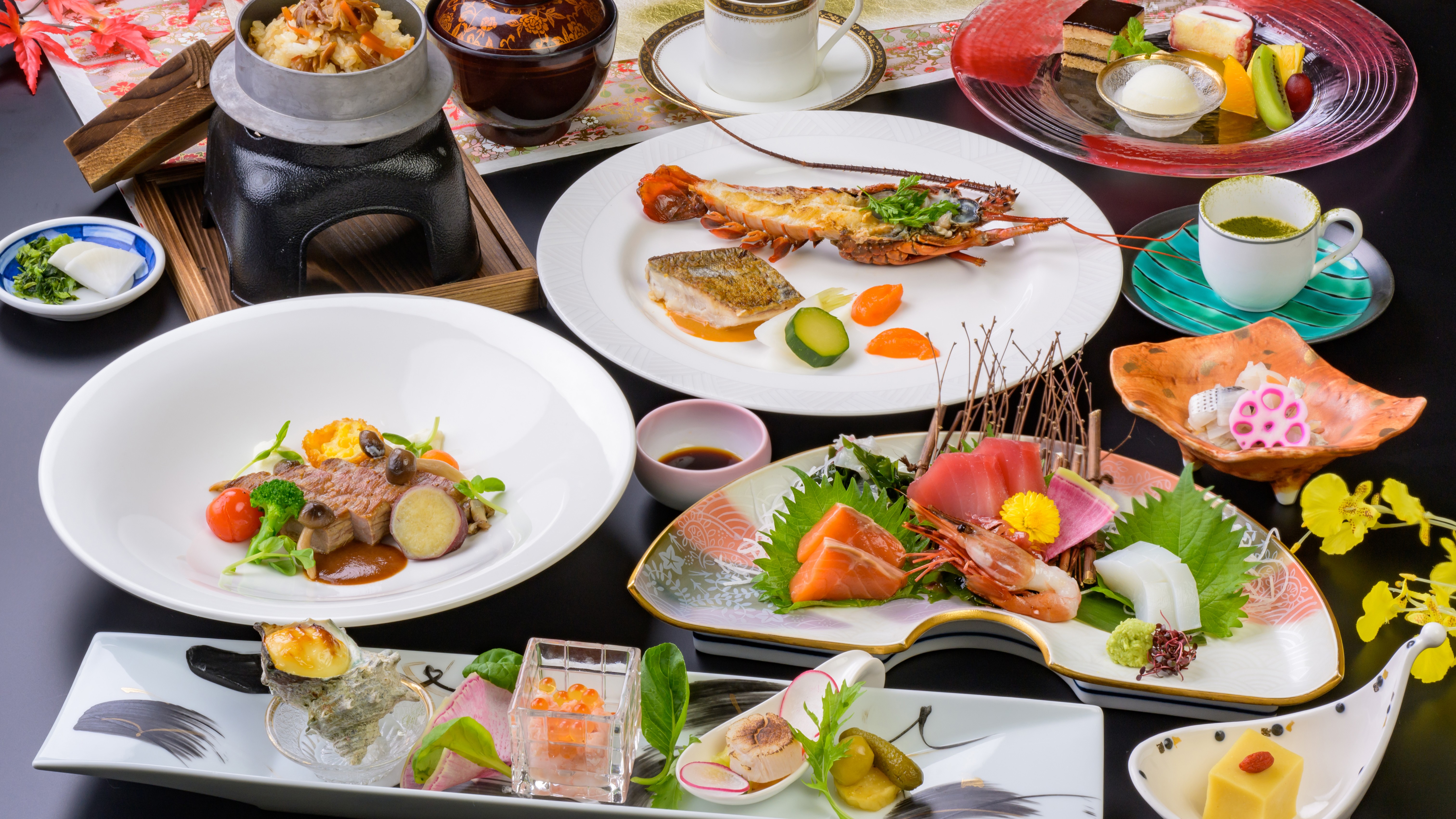 【みえ旅紀行プラン（2025年秋）】伊勢海老や松阪牛など、三重ならではの食材を贅沢に使用した会席料理