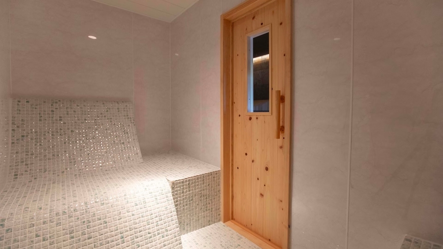 ＜ミストサウナ＞伊豆地方の貸別荘初となるタイル造りのミストサウナ室を設置。