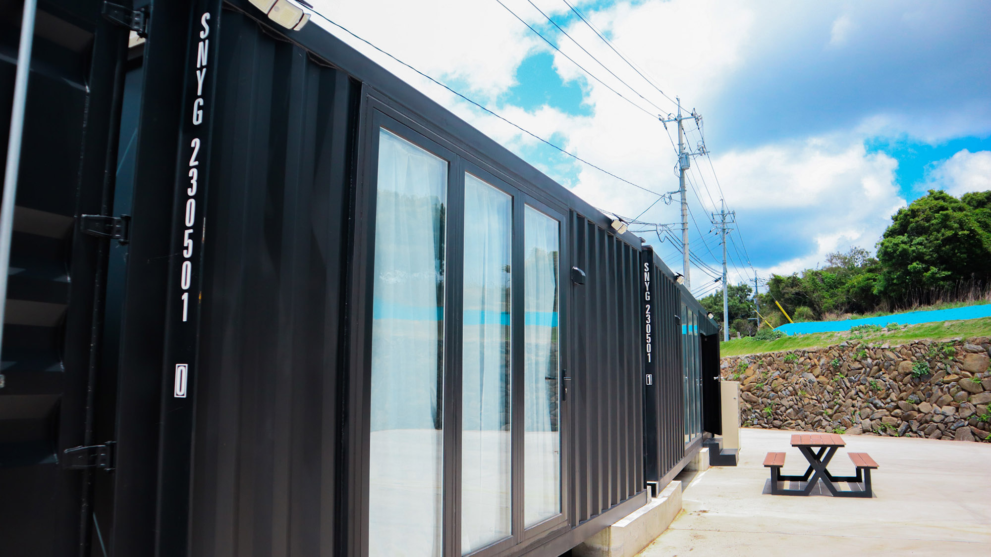 ・【シーサイド20FTコンテナ】大人2名様と小学校低学年までのお子様2名様での宿泊がおすすめ